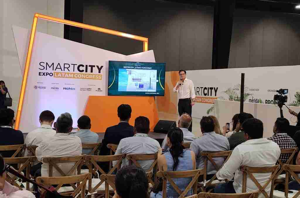 Córdoba presenta su estrategia govtech en el Smart City Expo LATAM Congress 2024 en Mérida, Mexico.